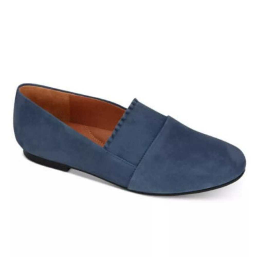 Gentle Souls by Kenneth Cole Women's Eugene‎ Ruffle Flats Shoes in Ocean Size 9